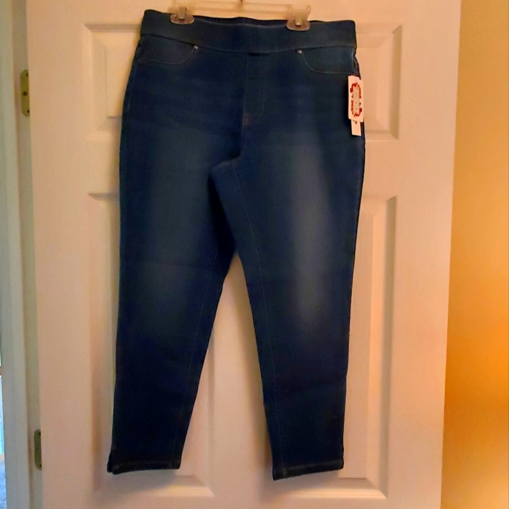 Denim Capri